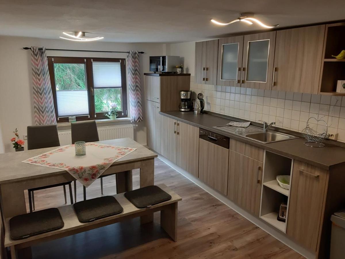 Familienfreundliche Ferienwohnung Zschorlau Exterior photo